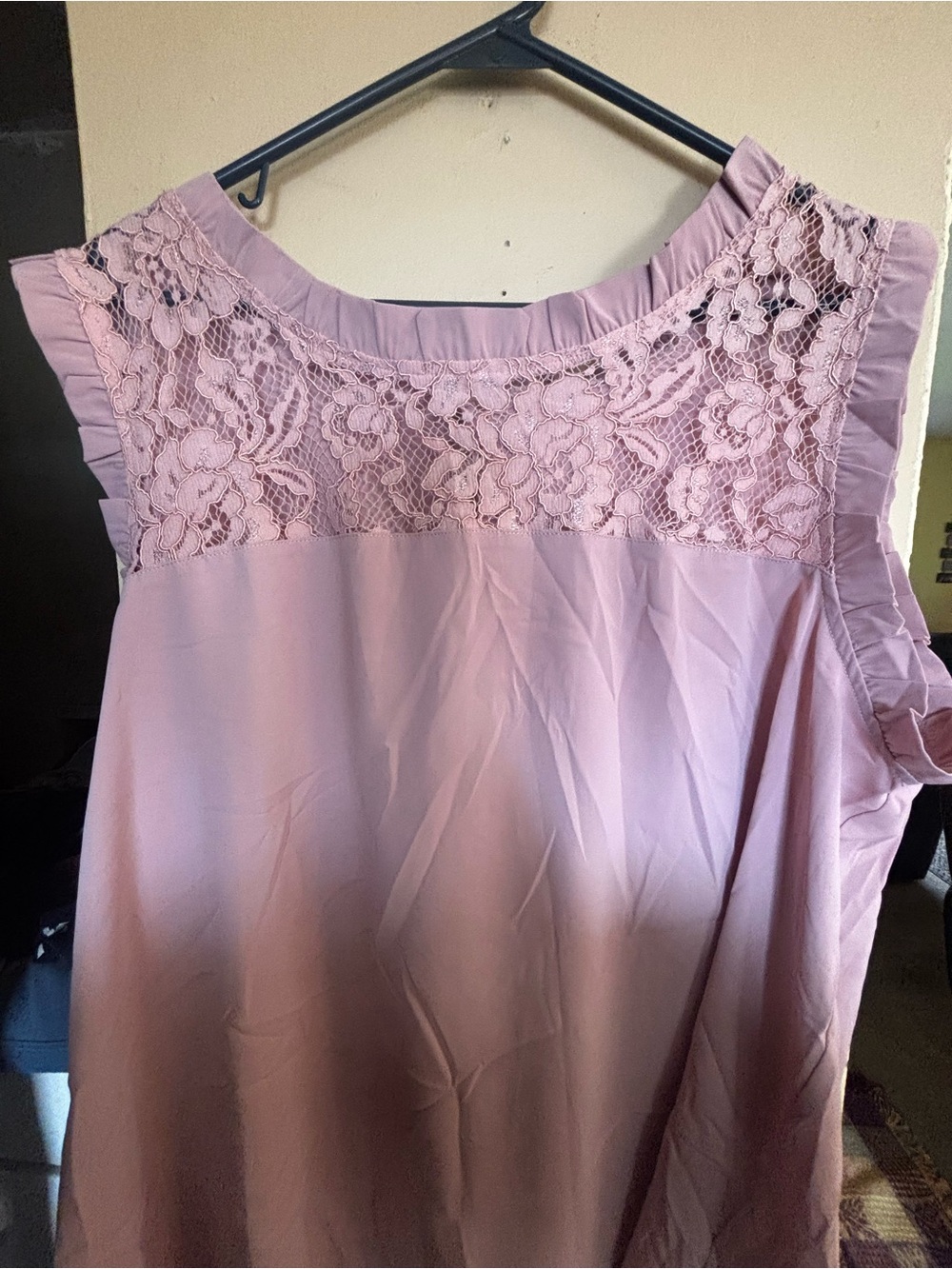 BloomChic Lace Yoke Sleeveless Blouse in Dusty Rose